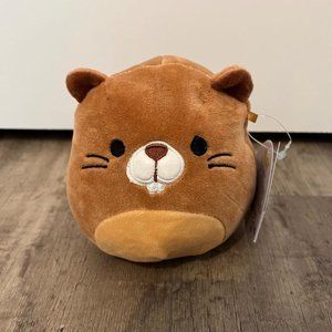 5"  Squishmallow wilderness Chip the Beaver NWT